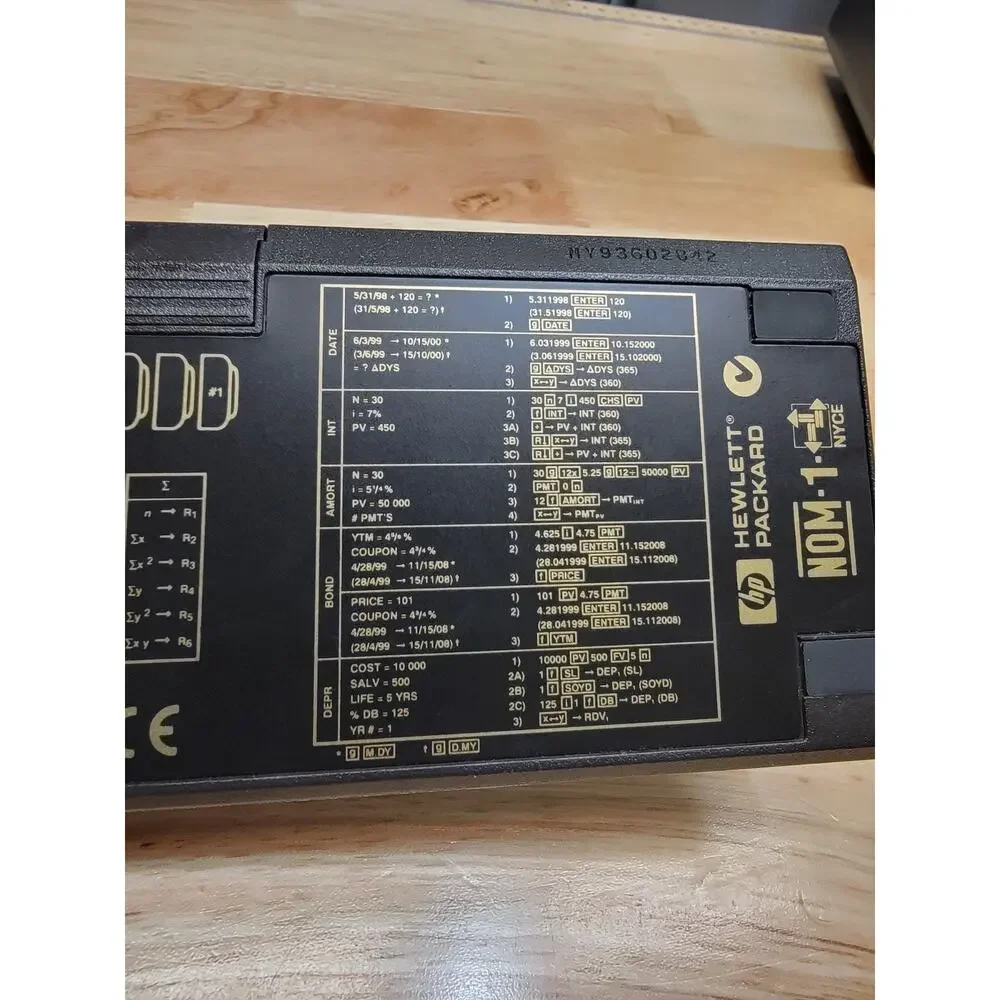 Hewlett Packard HP 12C Financial Calculator w/ Case